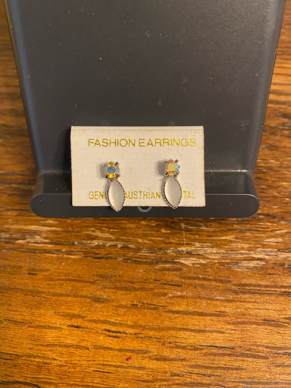 White Teardrop & Iridescent Crystal Studs